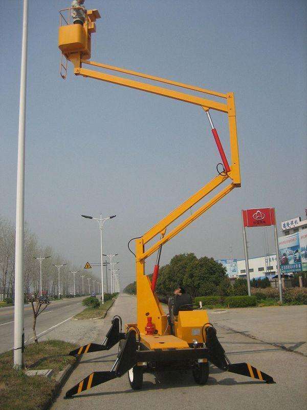 曲臂式升降机(曲臂式升降机的多少钱)